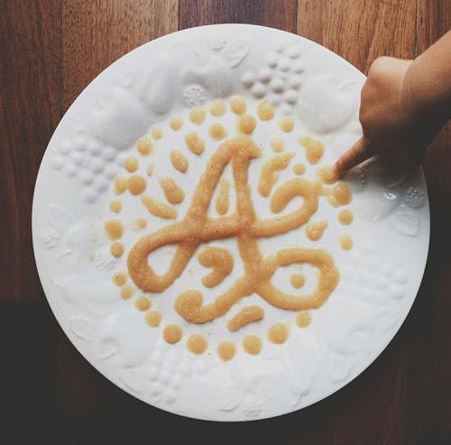 Designer Dad Teaches His 2-Year-Old Daughter About Typography With Edible ABCs