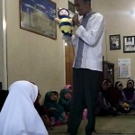 Keceriaan Dongeng Anak Islami di Parimono, Plandi, Jombang