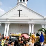 Kemeriahan Festival Unduh-unduh di Gereja Tertua Se-Jawa Timur