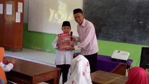 Peringatan Hari Isra Miraj atau Rejeban di SDN Japanan 1 Kecamatan Mojowarno Kabupaten Jombang