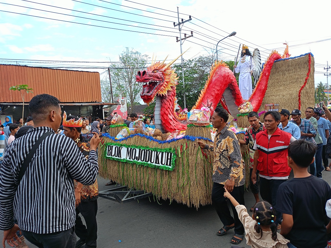 Tradisi Riyaya Unduh-Unduh GKJW Mojowarno 2025 Perayaan Syukur, Budaya, dan Kebersamaan