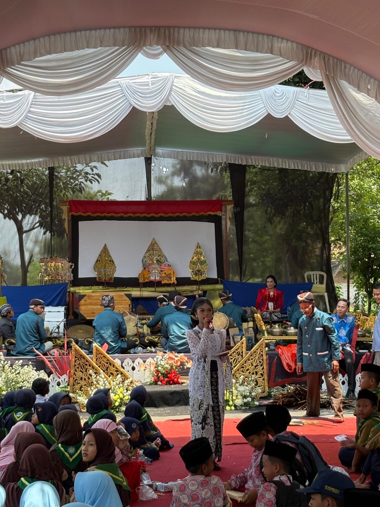 Wayang Masuk Sekolah Membangun Generasi Muda yang Berbudaya di Kabupaten Jombang