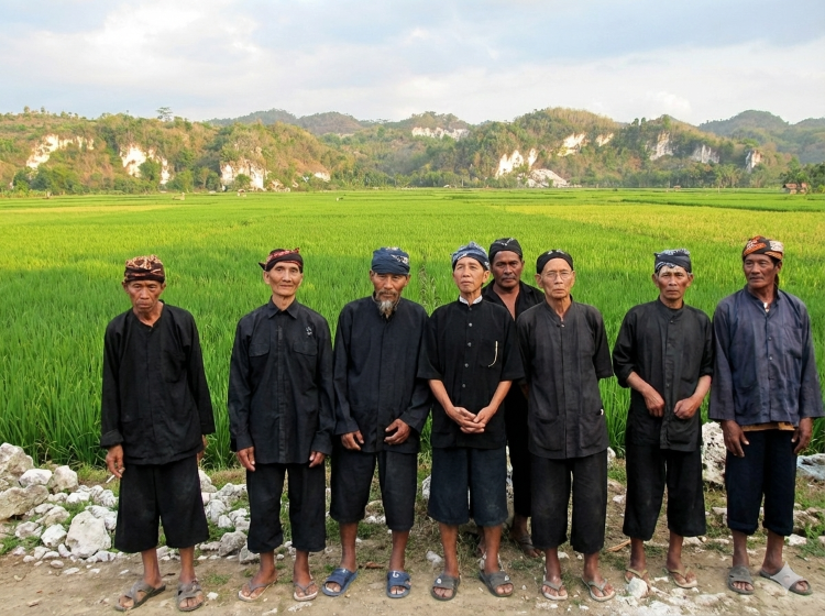 Ajaran Samin Surosentiko sebagai Warisan Budaya Tak Benda dari Kabupaten Bojonegoro Jawa Timur