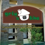 Griya Sakha - Villa Minimalis Retro di Kota Wisata Batu Malang