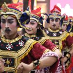 Pementasan Kesenian Daerah Tari Pesona Jombang