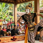 Wajah Jiwa dari Timur Jawa Menelusuri Jejak, Estetika, dan Dinamika Wayang Topeng Malangan